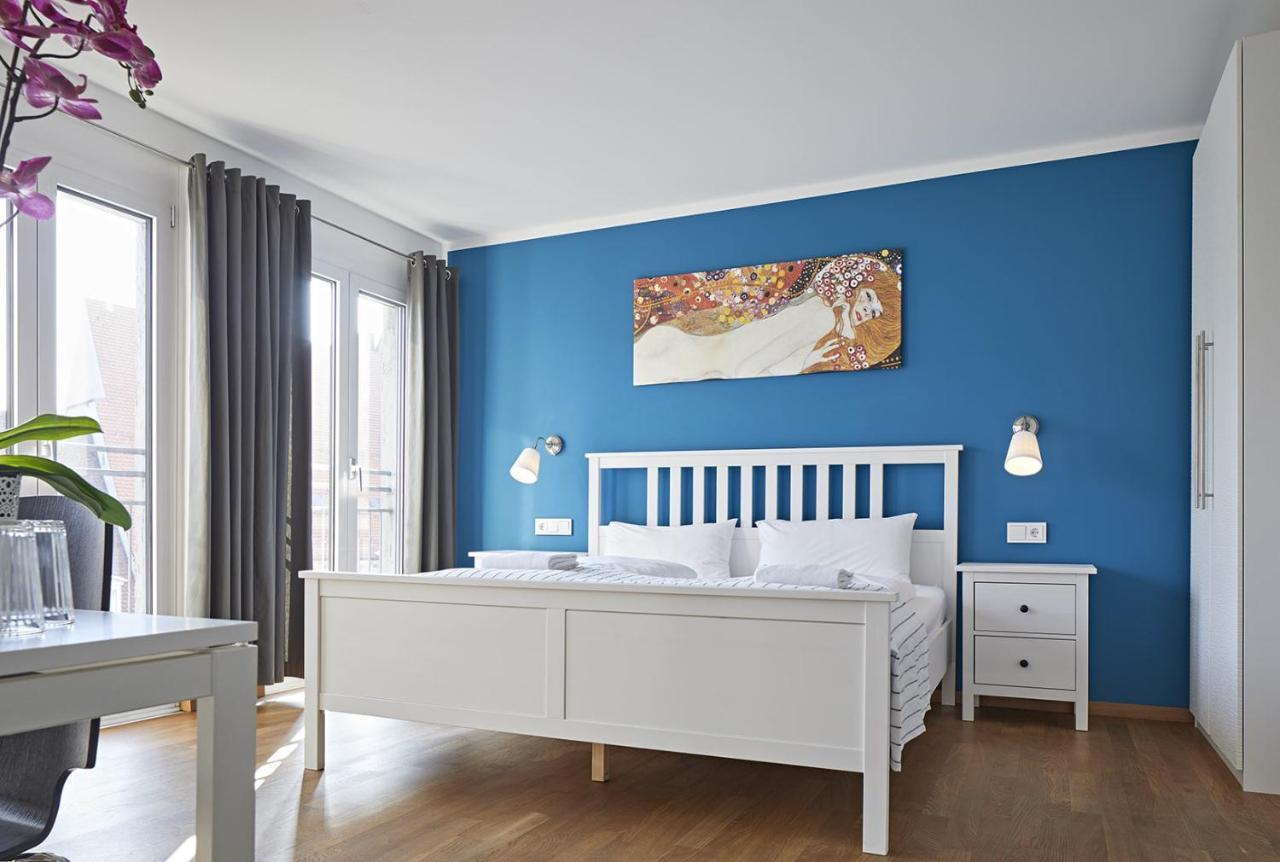 Nonstop Hotel Augsburg - Ubernacht - Hostelhotelhome エクステリア 写真