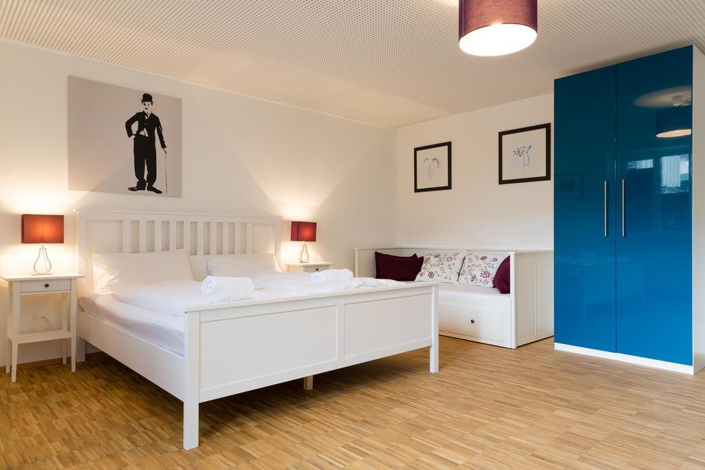 Nonstop Hotel Augsburg - Ubernacht - Hostelhotelhome エクステリア 写真