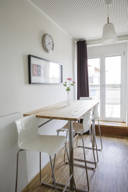 Nonstop Hotel Augsburg - Ubernacht - Hostelhotelhome エクステリア 写真